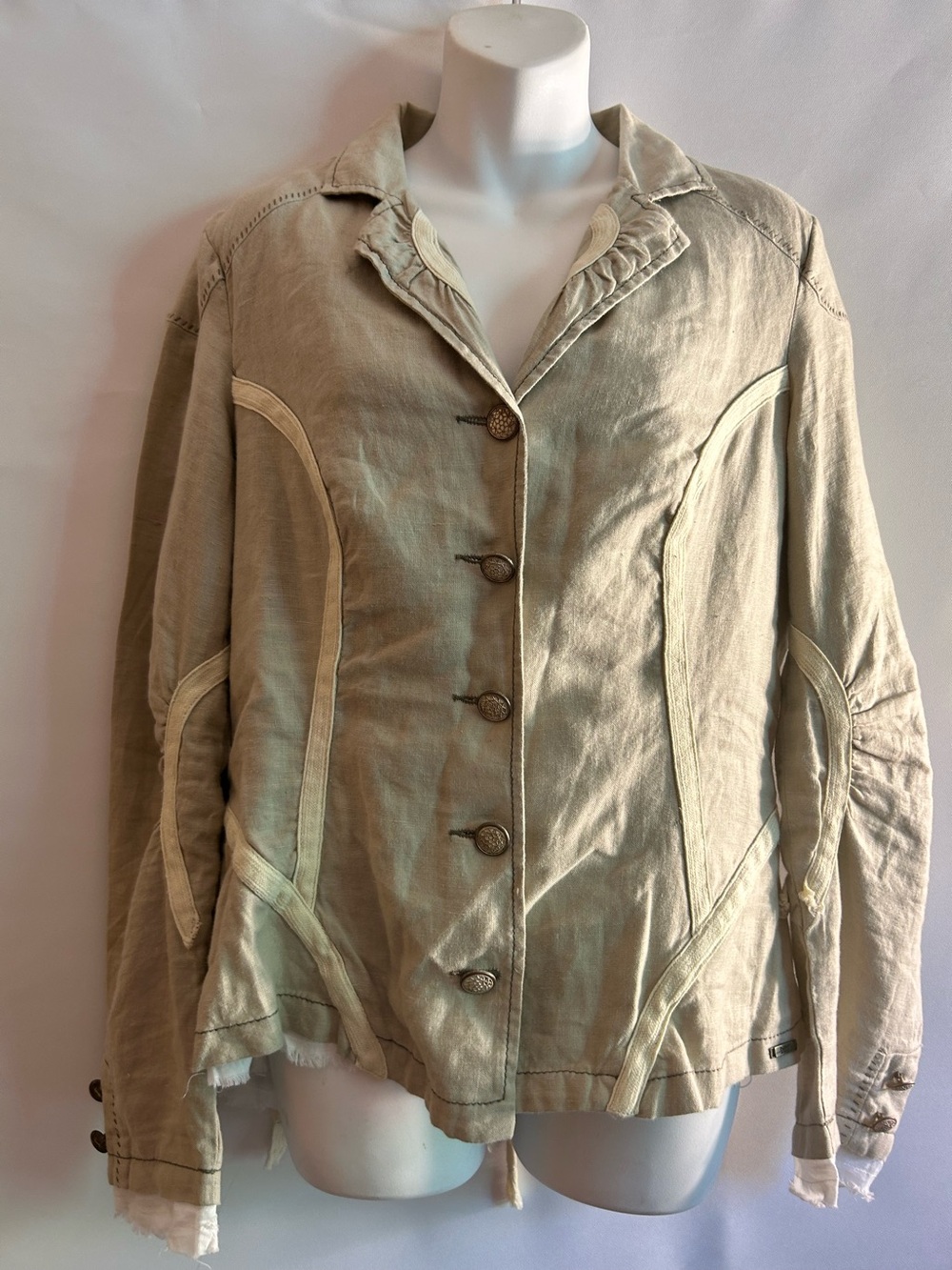 DIDI LINEN BEIGE CREAM NEUTRAL COLOR BIRDS DETAIL INSIDE COLLAR JACKET LARGE